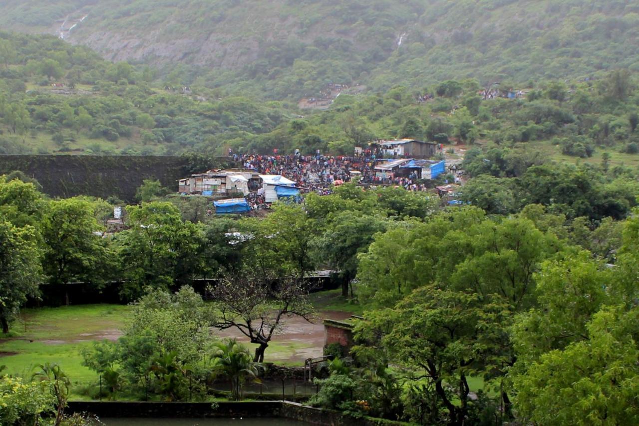Hotel Manik Moti Lonavala Exterior photo